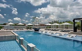 Clark Marriott Hotel